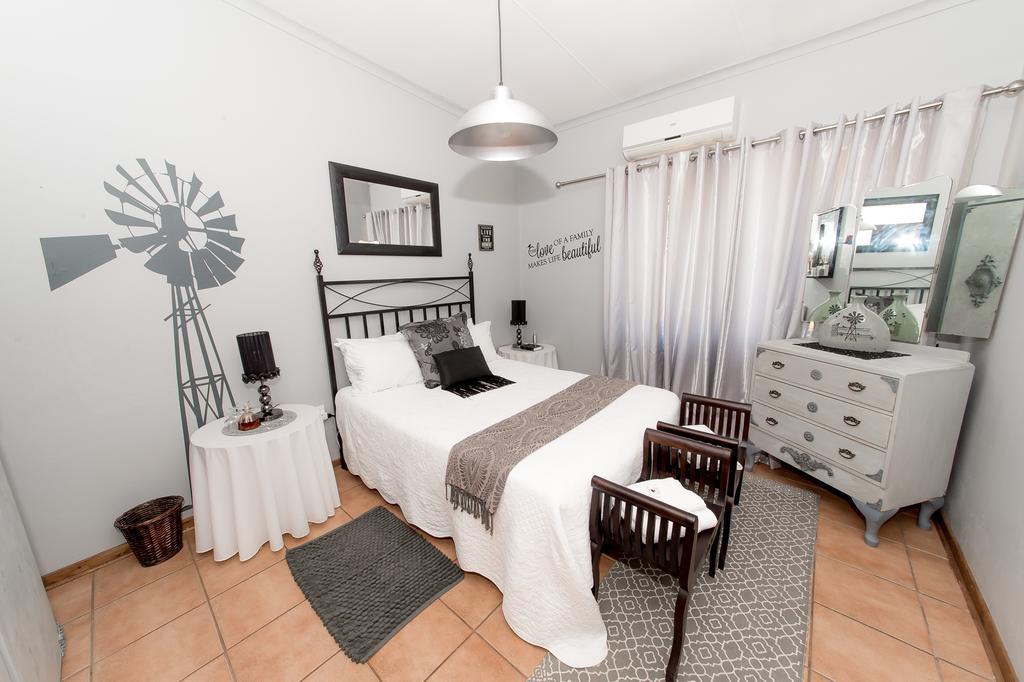 Tarentaalrand Guesthouse Upington Exteriér fotografie